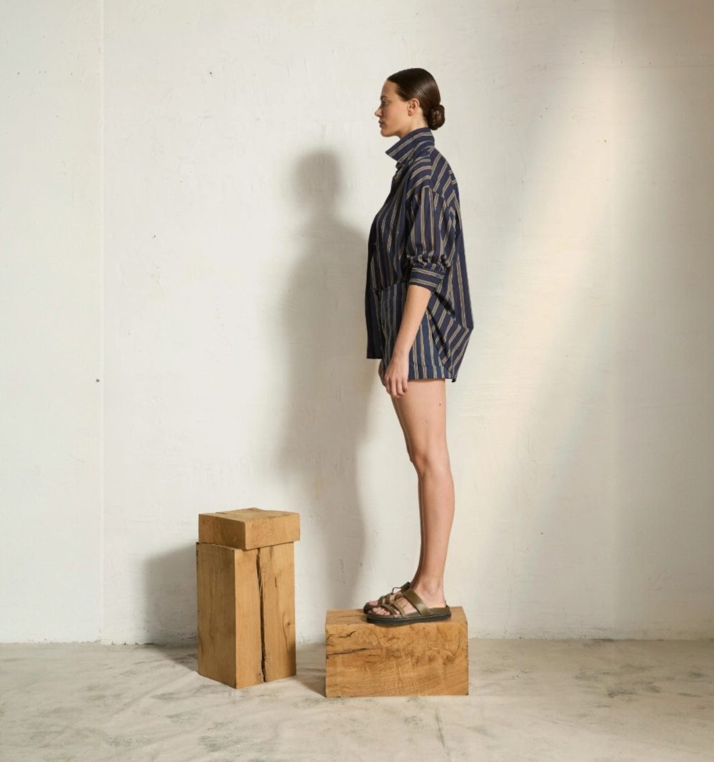 Cotton Shorts in Dark Blue and Khaki - Image 4
