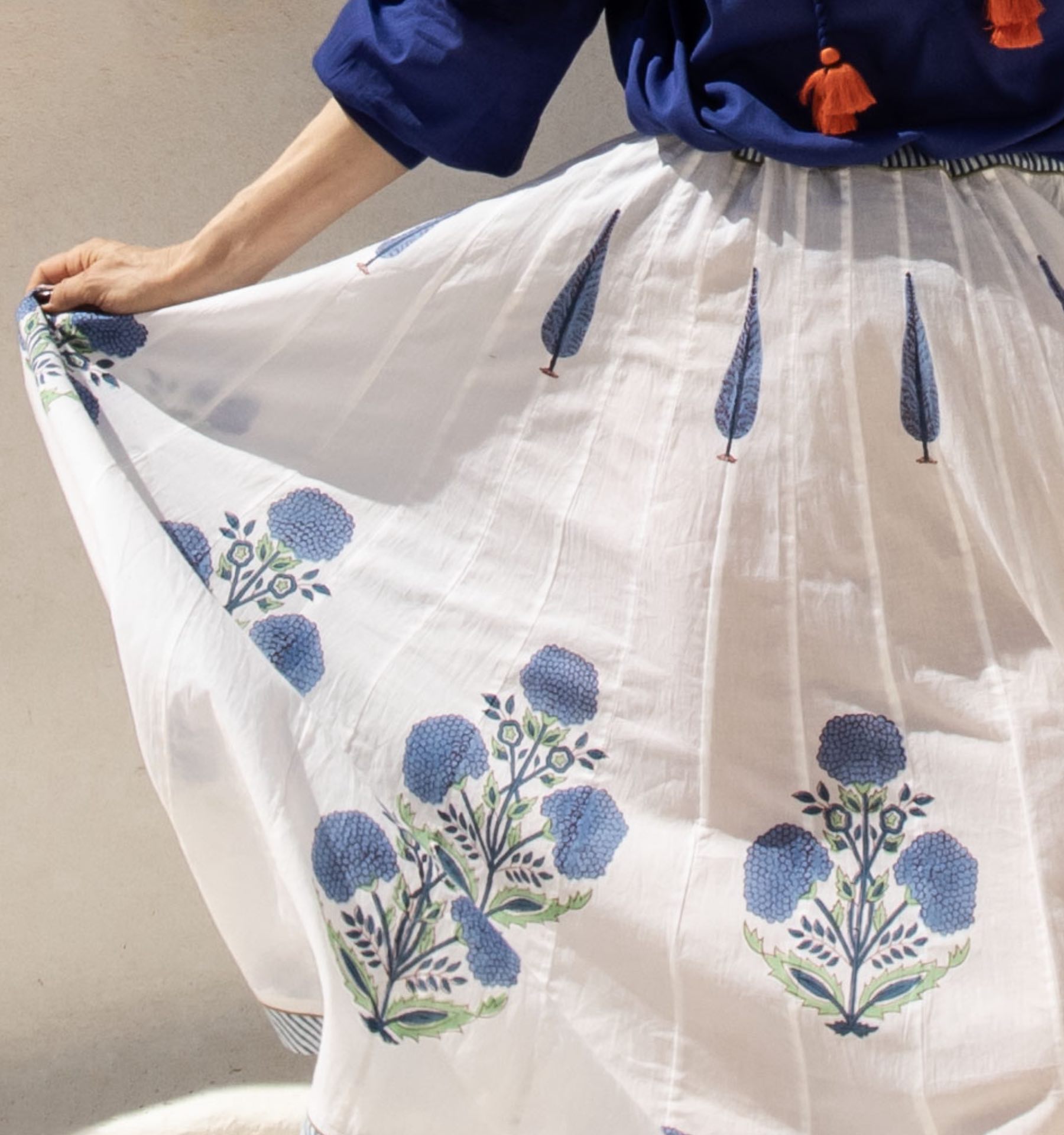 Block-Print Cotton Skirt in Red - Image 9