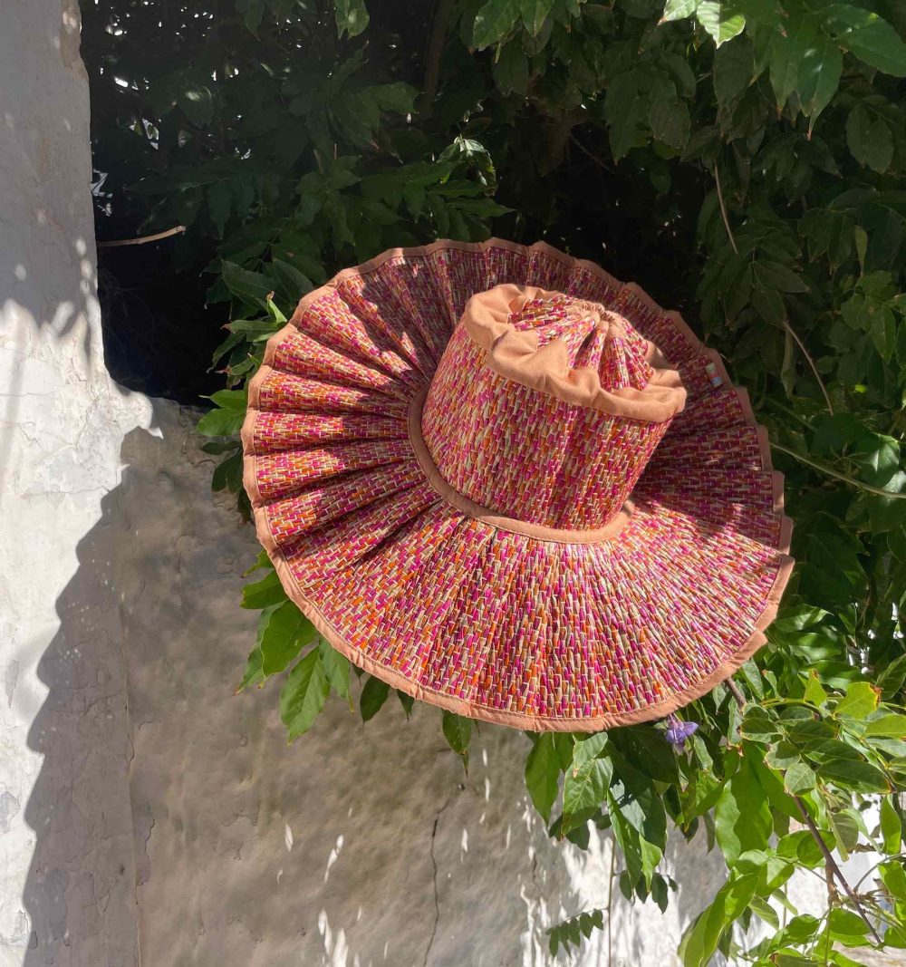 Capri Hat in Multi Pink