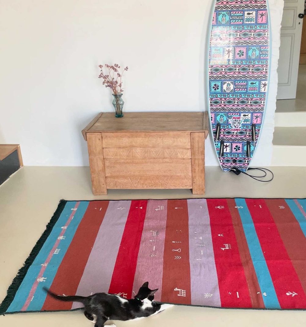 Reversible Woven Rug in Dark Green - Image 3